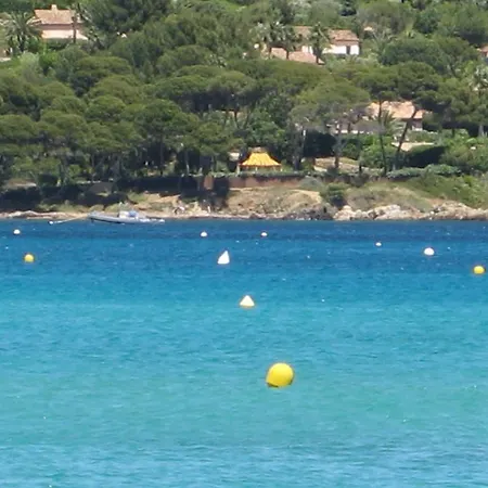 St Tropez Studio